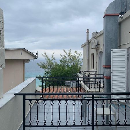Gr Apartments Sea View Kallithea  Buitenkant foto